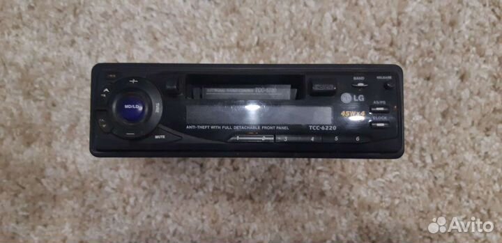 Магнитола LG