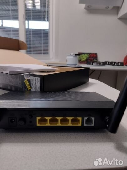 Роутер Asus DSL-N16