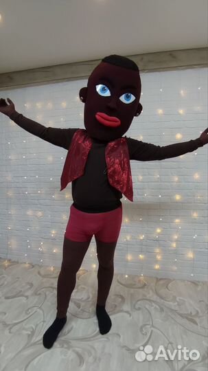 Ростовая кукла стриптизёрша мулатка и стриптизер