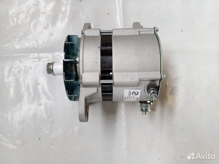 Генератор JFZ256 (28V, 50A) оригинал двигателя Sha