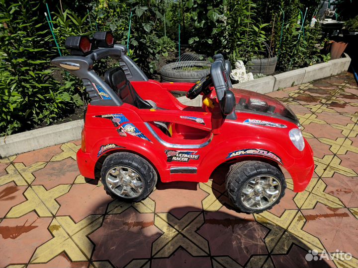 Машинка-каталка