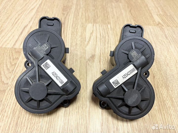 Привод стояночного тормоза Mercedes X253 C253 W205