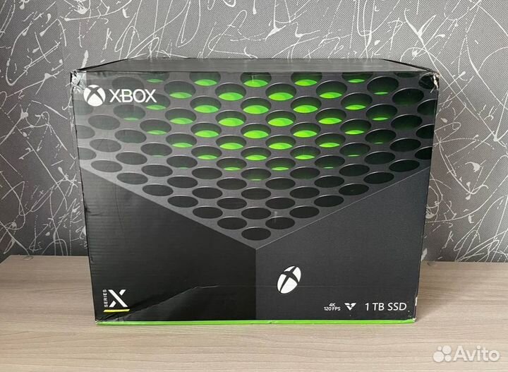 Xbox Series X 1 Tb / Game Pass Ultimate