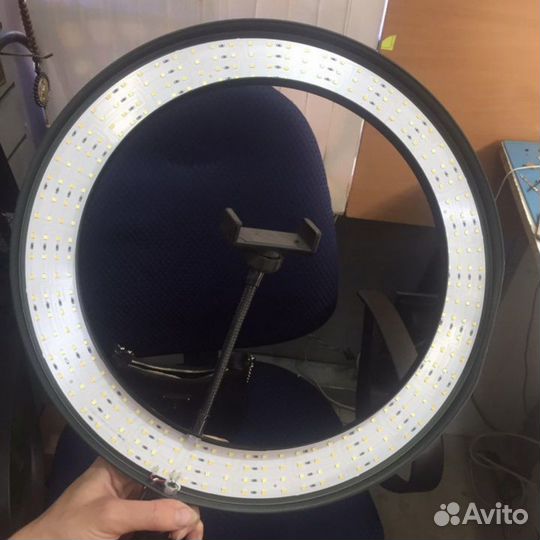 Кольцевая лампа 36 см