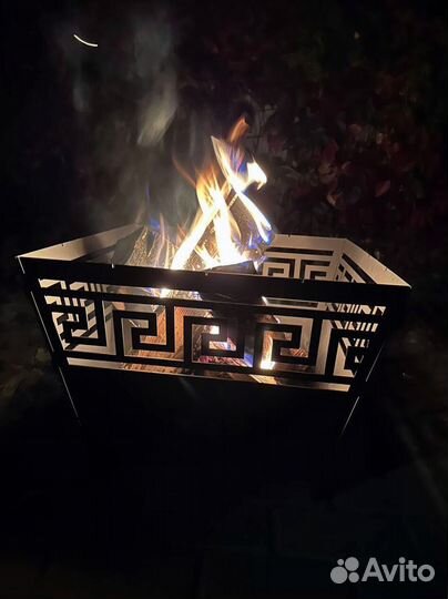 Костровая чаша с дизайном