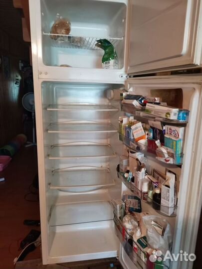 Холодильник Zanussi 170 см, не включается