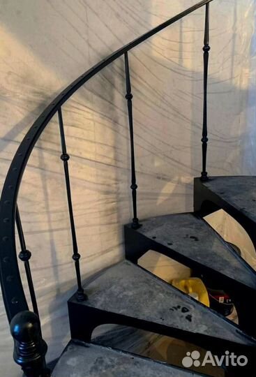 Лестницы с поворотом