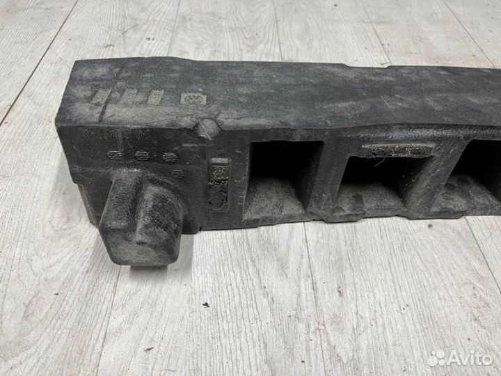 Абсорбер бампера заднего Volkswagen Polo 6 лифтбек