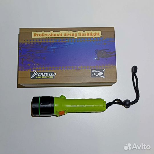 Фонарь для дайвинга подводный всепогодный