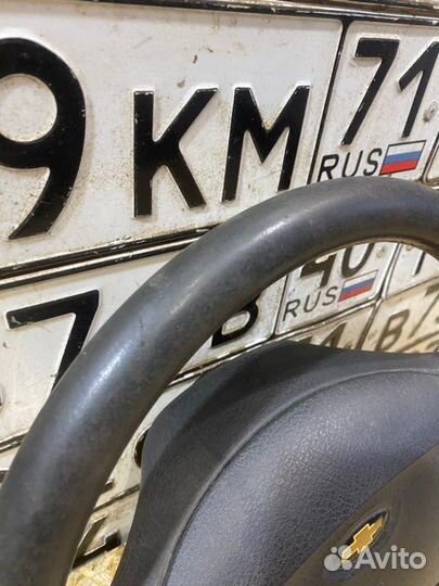 Руль Chevrolet Niva 2006