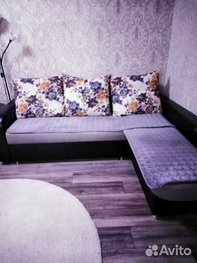 Угловой диван бу