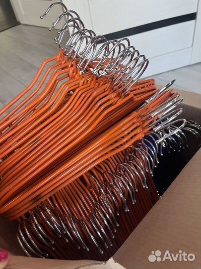 Плечики для одежды