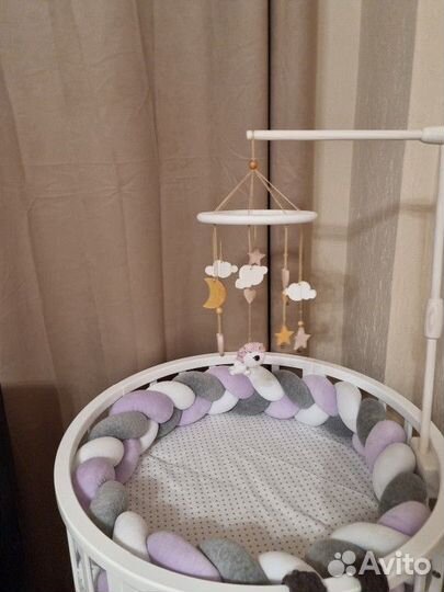 Мобиль на кроватку деревянный