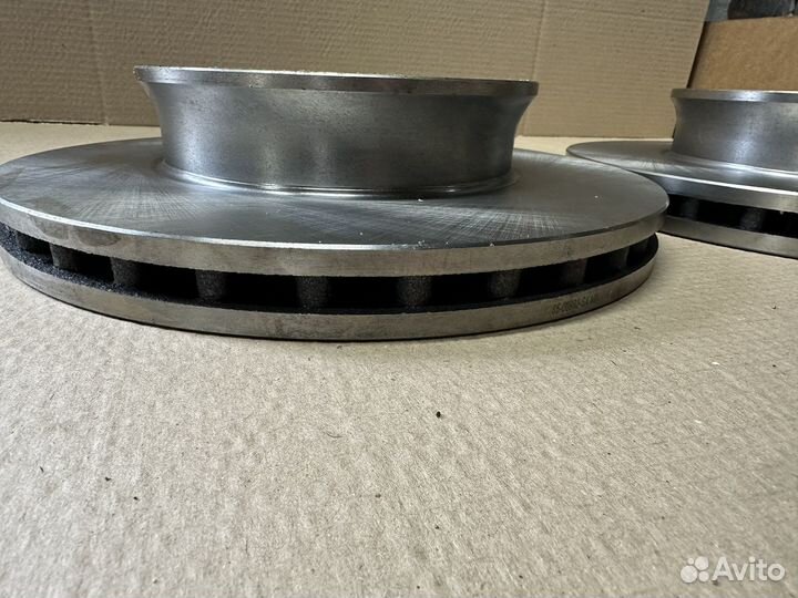 Передние тормозные диски Mercedes Sprinter