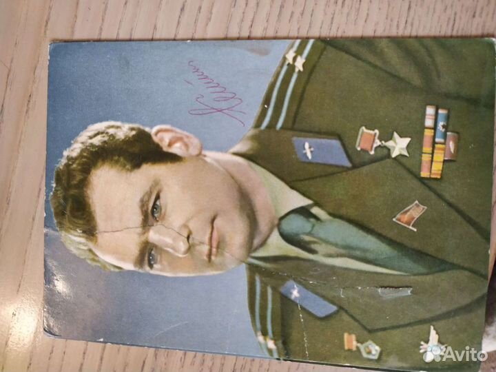 Оригинальные росписи первых космонавтов