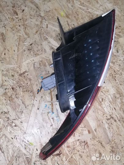 Фонарь угловой наружный правый Ford Mondeo 4 седан