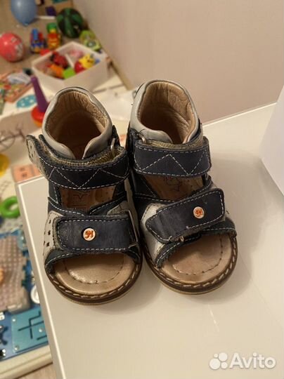 Сандали детские 19