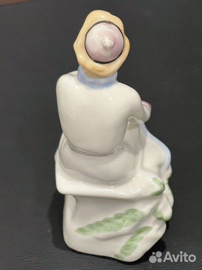 Статуэтка Девочка Фигуристка Фарфор