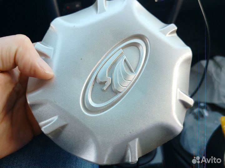 Колпак на разболтовка лада Веста оригинал