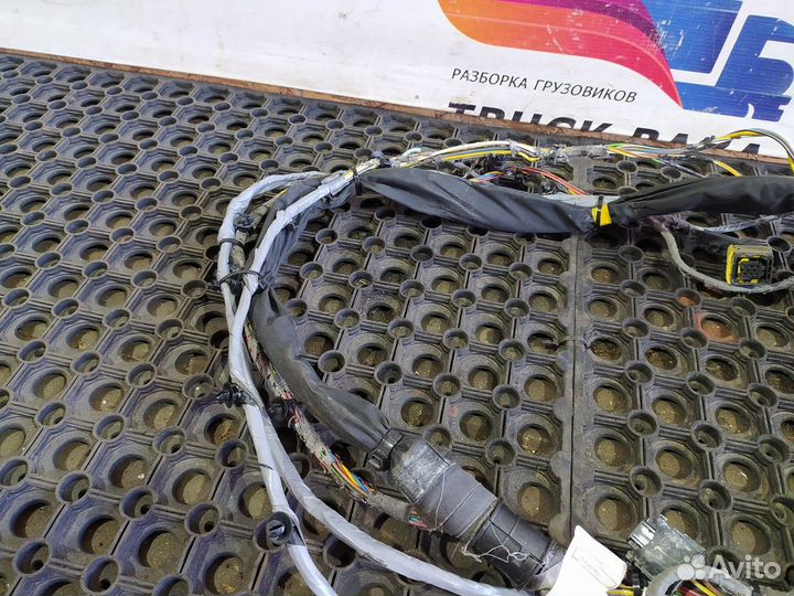 Проводка фар Mercedes-Benz Actros