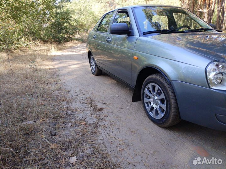 LADA Priora 1.6 МТ, 2010, 180 000 км