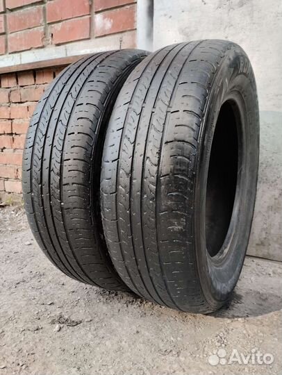 Roadstone Classe Premiere CP672 215/65 R16