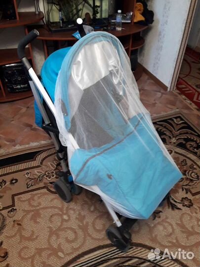 Продам коляску в отличном состоянии. Легко складыв