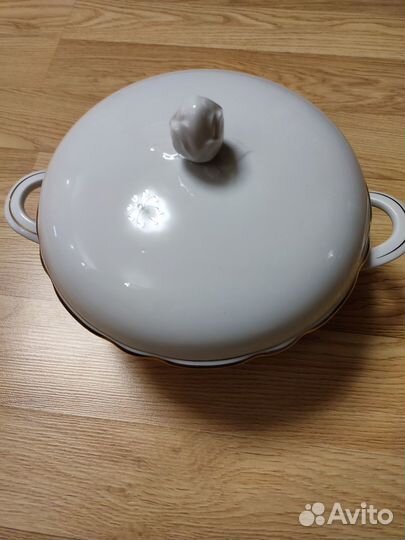 Тарелка большая