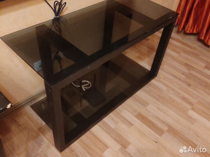 Тумба под тв черное стекло