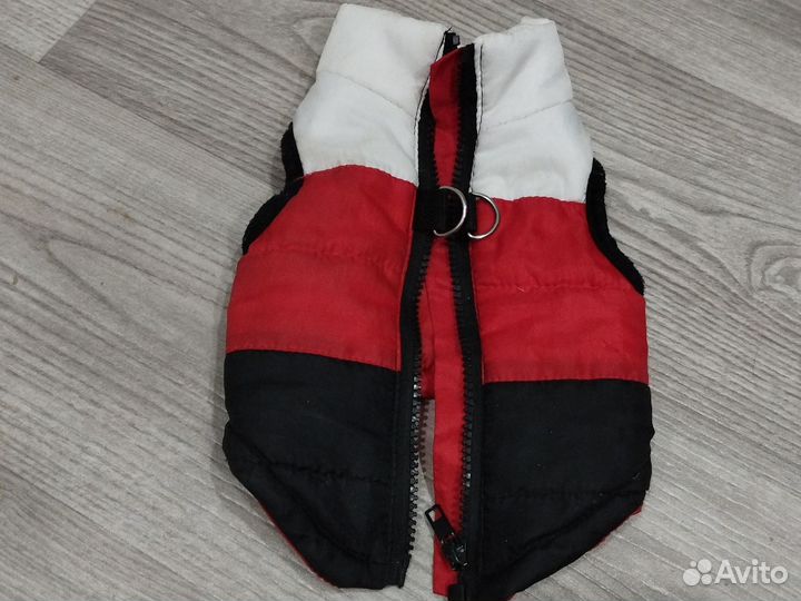 Продам жилетку для мелкой собаки и сумку переноску