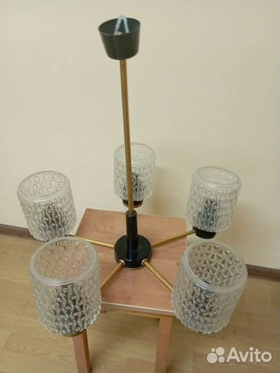 Люстра потолочная бу