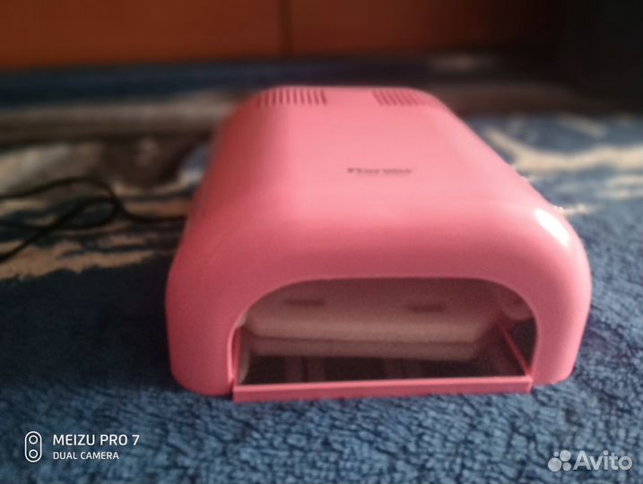 Уф лампа для ногтей