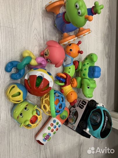 Игрушка fisher price щенок+пакет игрушек