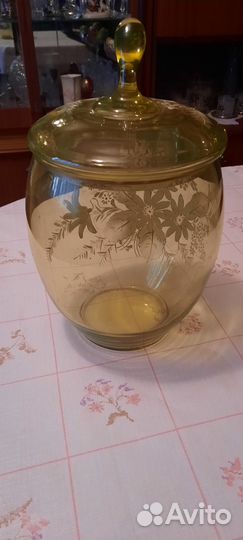 Крюшенница с бокалами