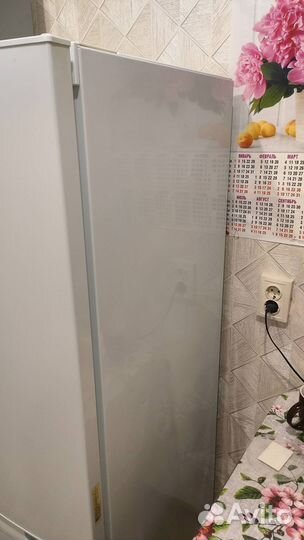 Холодильник бу atlant