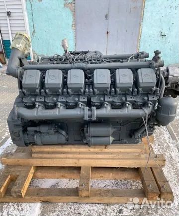 Двигатель ямз 240бм2 с разд гбц на Кировец к-700