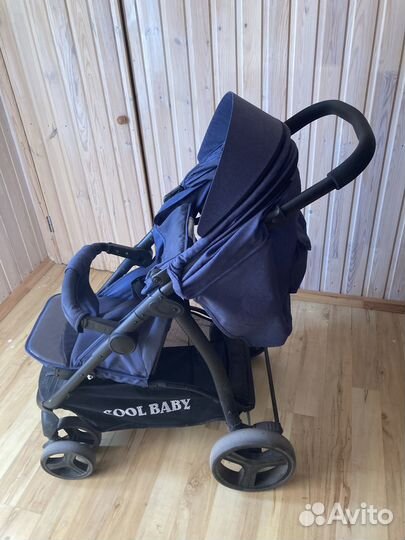 Детская прогулочная коляска
