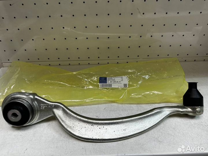 Рычаг передний Mercedes W221 Оригинал A2213306511