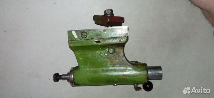 Задняя бабка тв4