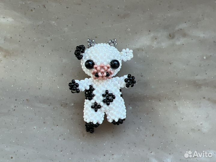 Игрушка корова из бисера