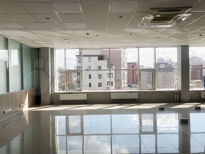 Офис, 319.9 м² с арендатром