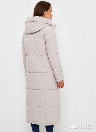 Пуховик женский 42 44