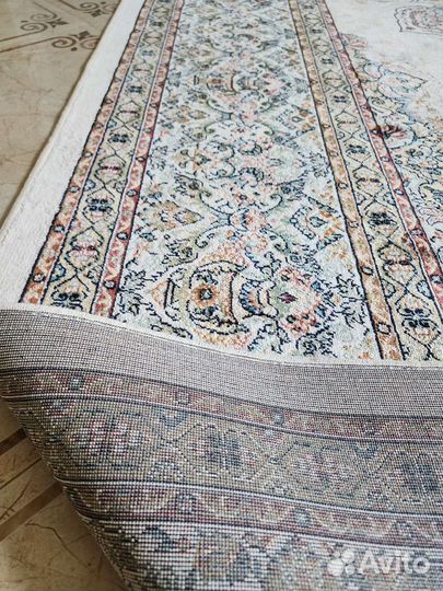 Ковер новый большой