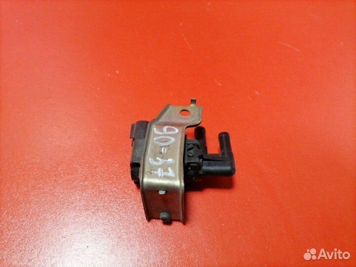 Вакуумный клапан Toyota Land Cruiser Prado RZJ95W