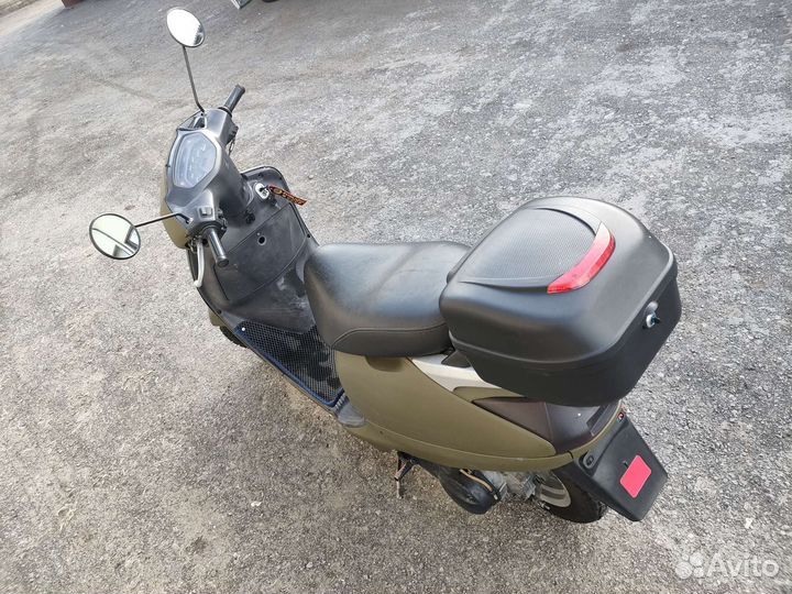 Honda lead 100