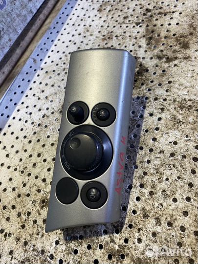 Блок управления света фар Opel Astra H