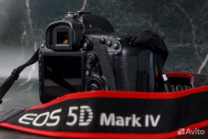 Зеркальный фотоаппарат canon 5d mark iv