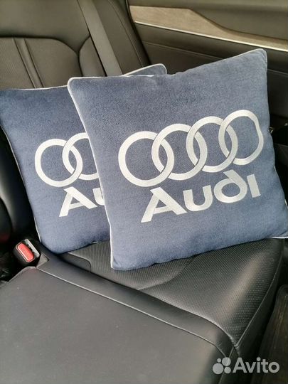 Подушка в автомобиль с вышивкой