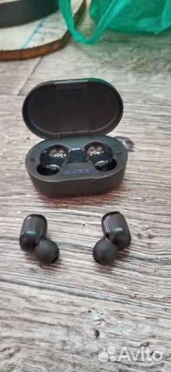 Блютуз наушники
