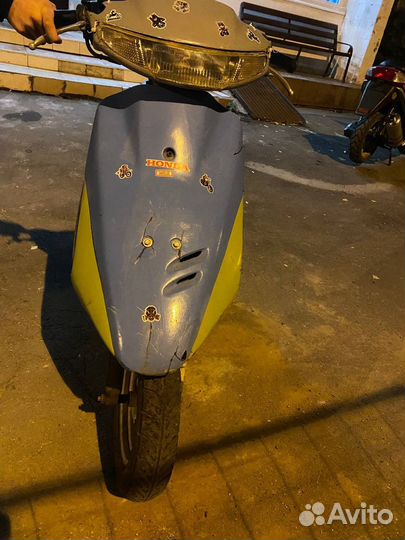 Скутер Дио 27